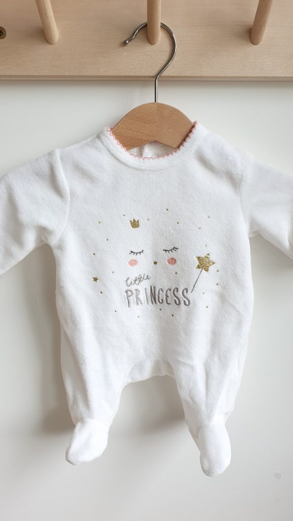 Vide Dressing Vetements Bebe Taille 0 Mois Mumpreneur S Life Vide Dressing Vetements Bebe Taille 0 Mois Mumpreneur S Life